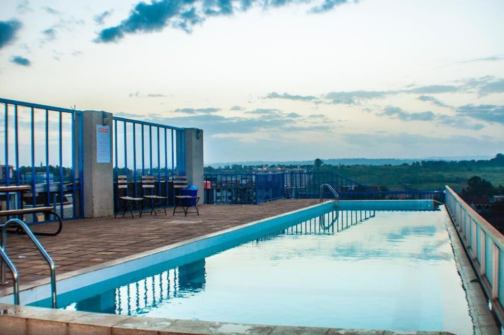 Coral Bell, Tsavo Apartments Hosted By Ann Waweru Kiambu Eksteriør billede